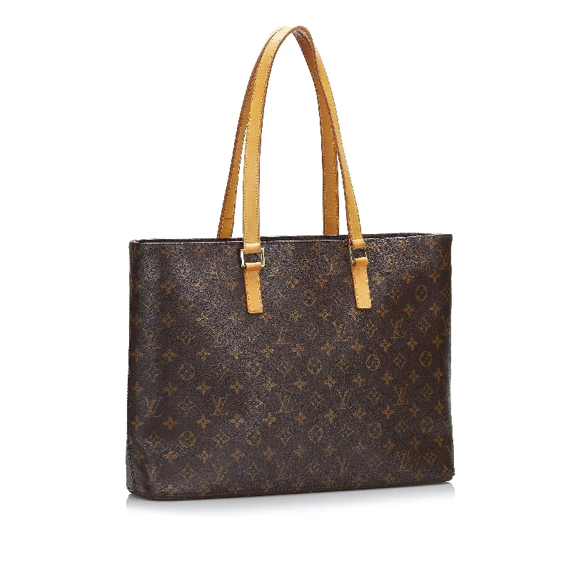 Compact crossbody bags for travelLouis Vuitton Monogram Luco (SHG-OwZmE8)