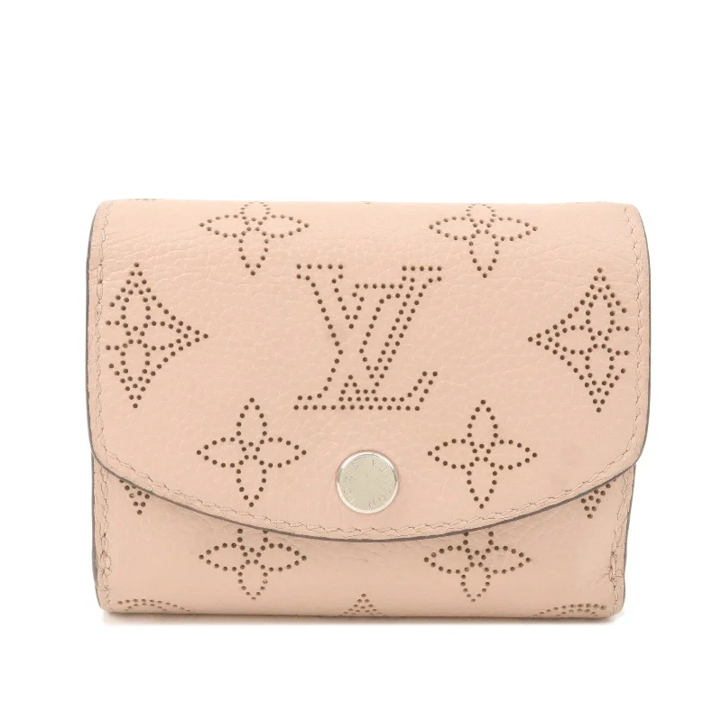 Large capacity travel bagsLouis Vuitton Monogram Mahina Portefeuille Tri-Fold Wallet M67499