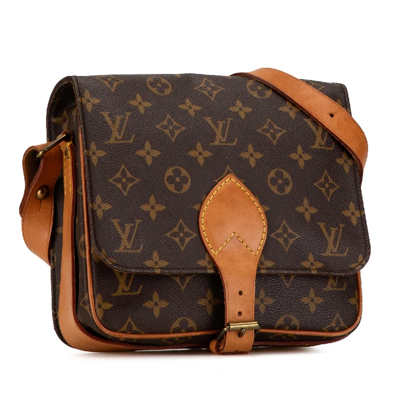 Best bags for photographersLouis Vuitton Monogram Cartouchiere MM (NwYwal)