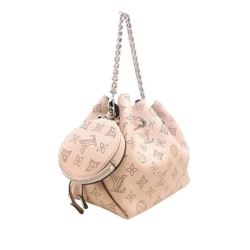 Waterproof backpack for hikingLouis Vuitton Monogram Mahina Bella (SHG-NmIasW)