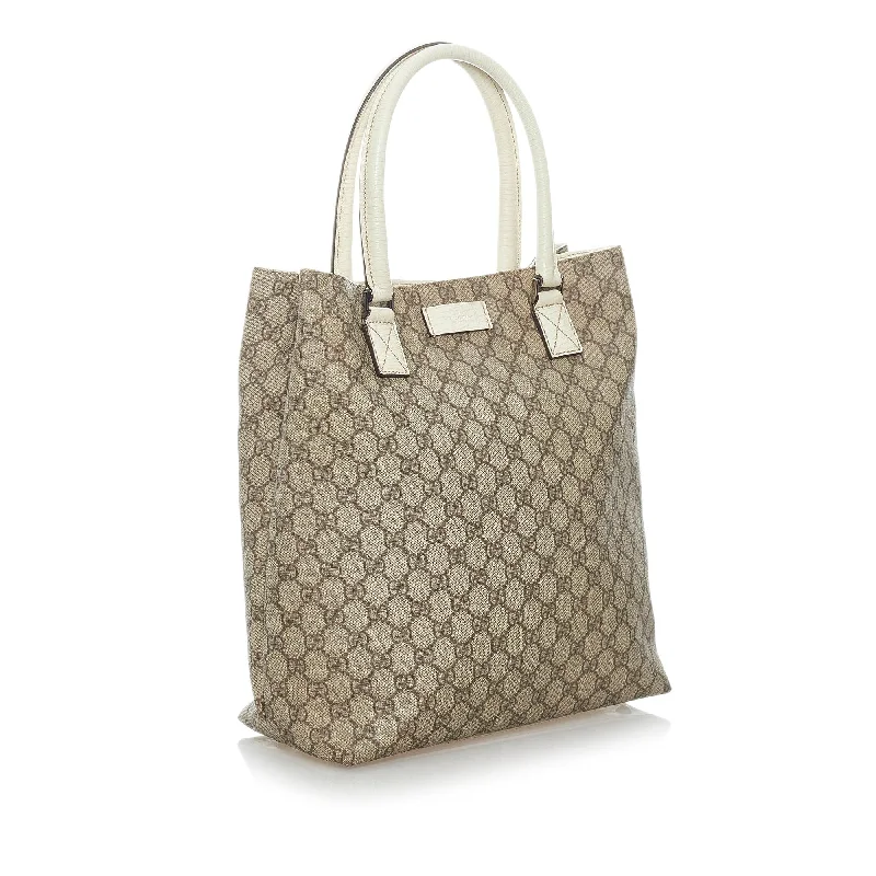 Affordable designer bag dupesGucci GG Supreme Tote Bag (31422)