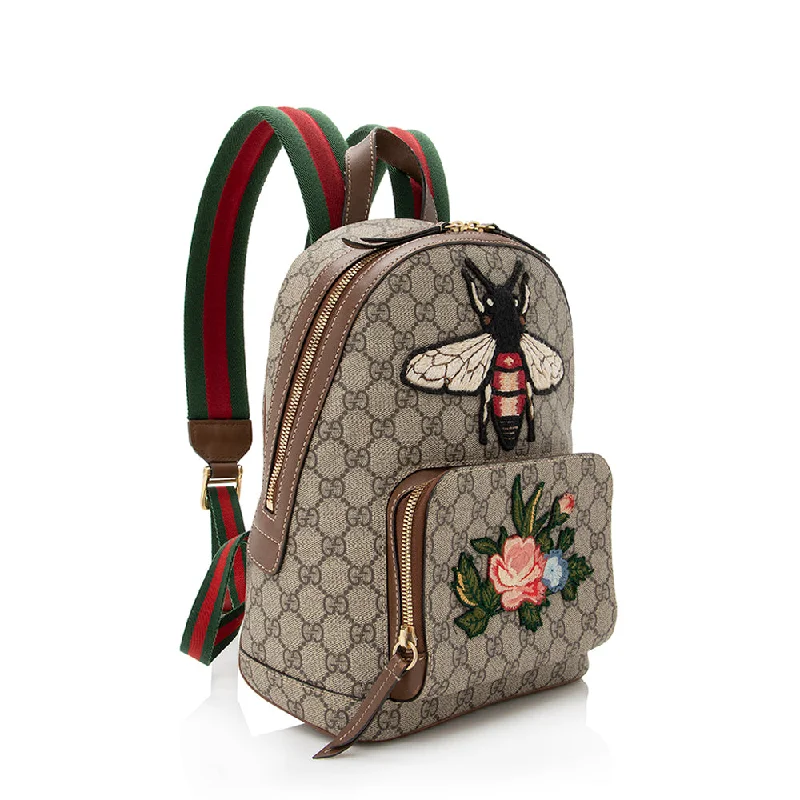 Water-resistant travel backpacksGucci GG Supreme Souvenir Garden Bee Flower Backpack (21666)