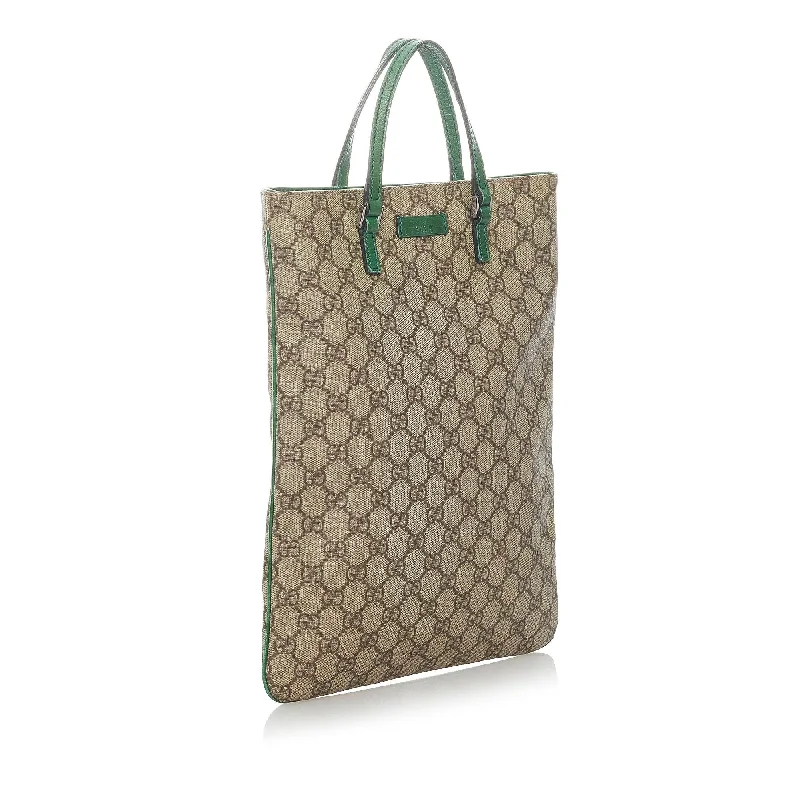 Sustainable fashion bagsGucci GG Supreme Tote Bag (31997)