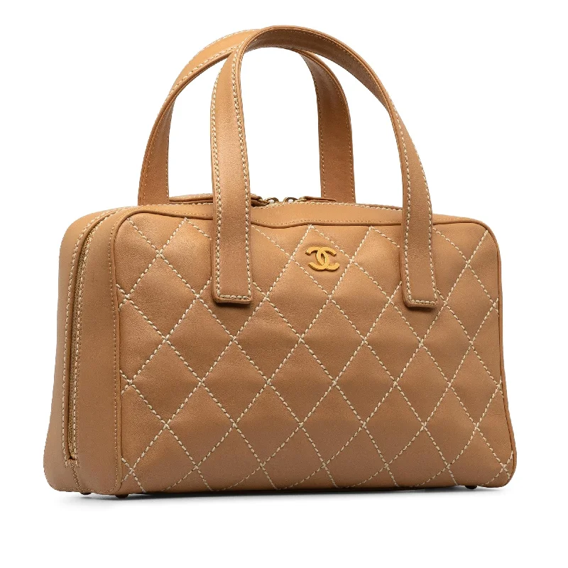 Luxury handbags 2025Chanel Wild Stitch Lambskin Handbag (X7qxHU)