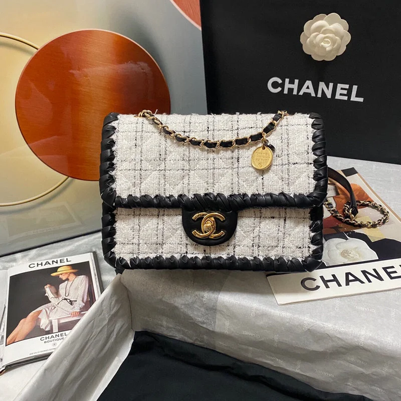 Designer bags with top handlesWF - Chanel Bags - 3393